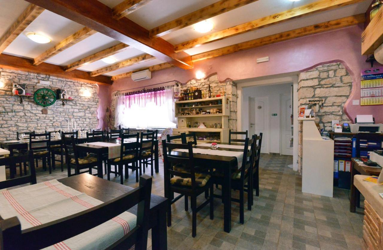 Bed And Breakfast Casa Rustica Vodnjan Εξωτερικό φωτογραφία